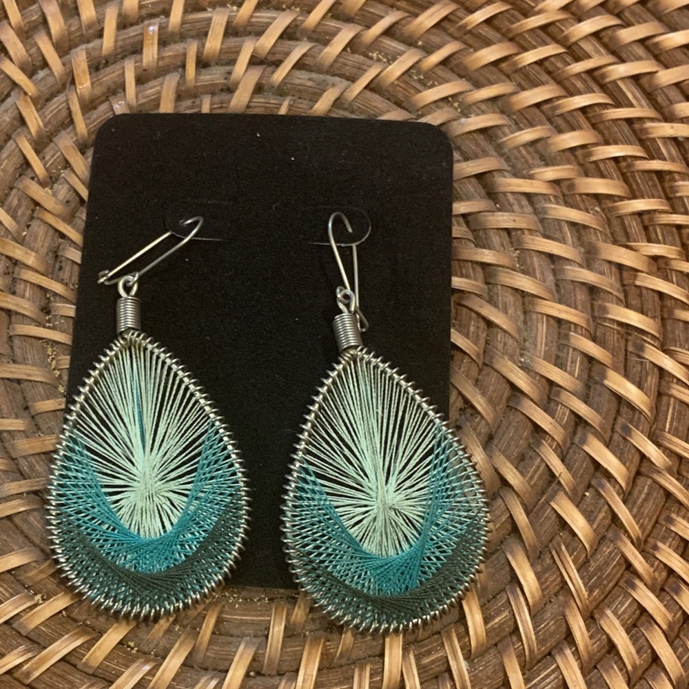 🌻2 for $15🌻 String Art Earrings